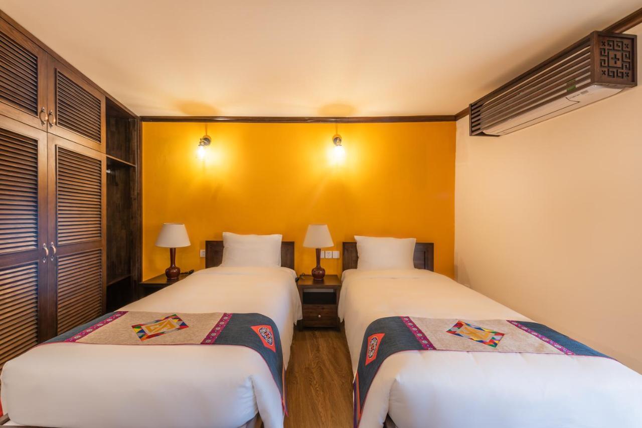 Cat Cat Galerie D'art Hotel 3*